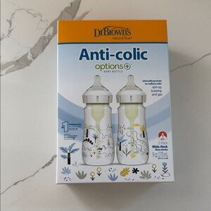 Dr. Brown's Anti-Colic Baby Bottle Set - White